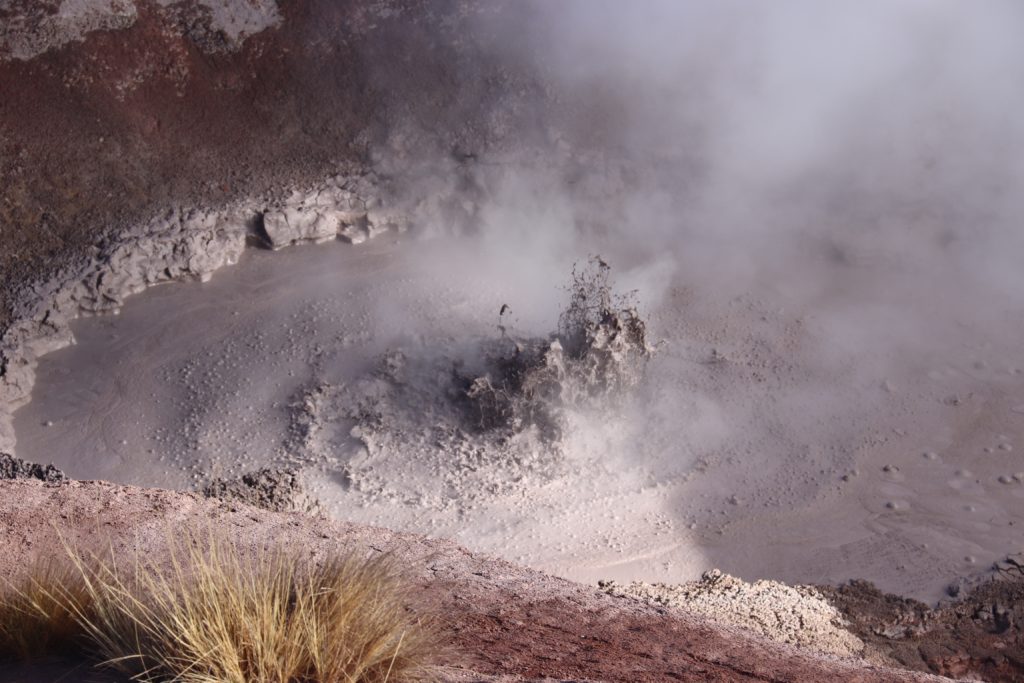 Red Geyser – paulandtimtravelling.com